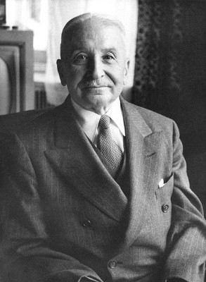 Ludwig Von Mises, o mais proeminente representante da Escola Austríaca de Economia *